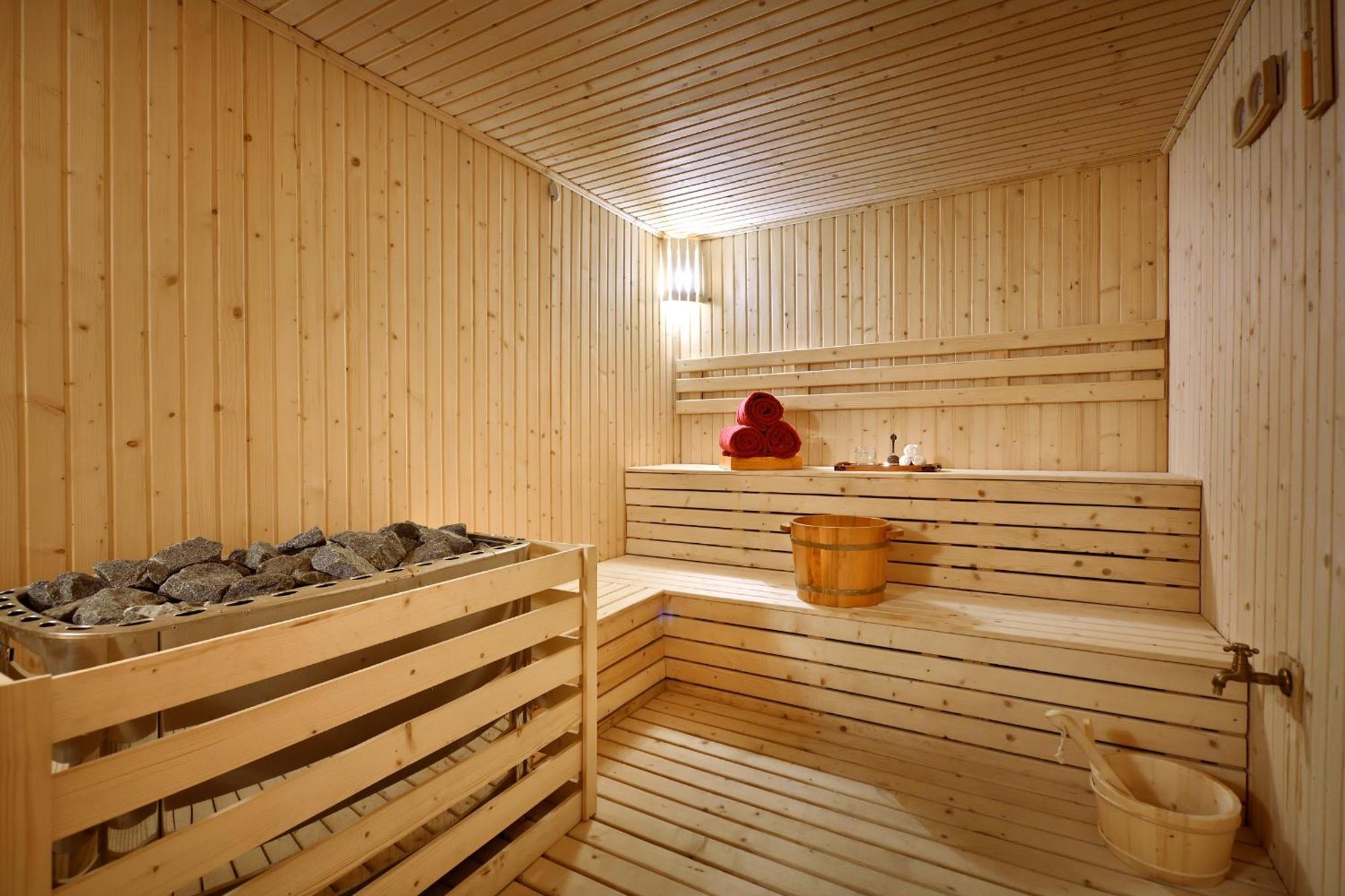 Silk Path Grand Sapa Resort & Spa מראה חיצוני תמונה A Finnish sauna